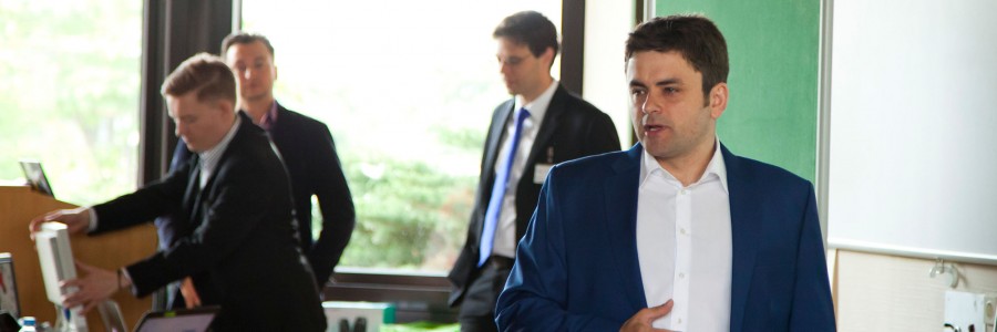 lukas - header